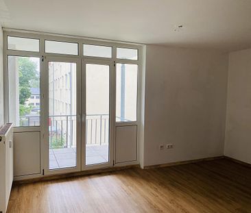 Wohnen mit Balkon im schönen Arheilgen *Wohnberechtigungsschein nach §88d erforderlich* - Foto 2