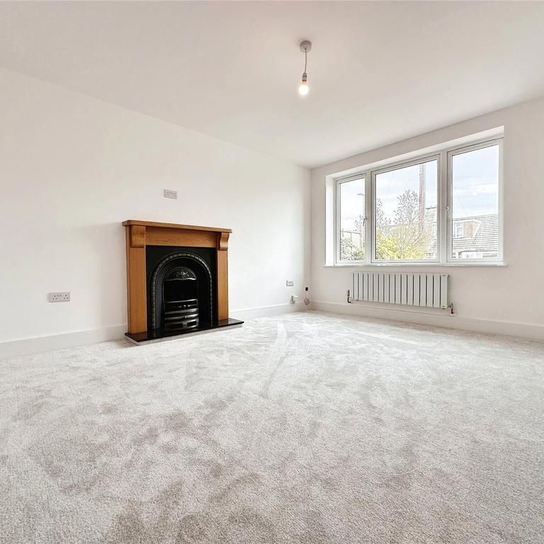 4 bedroom detached house to rent - Photo 1