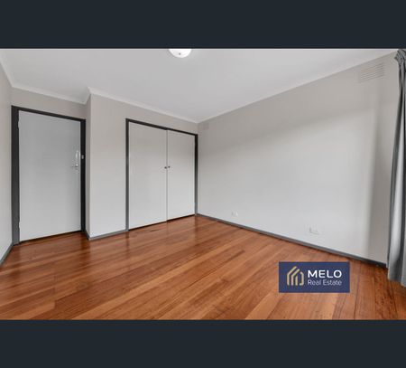 1/28 Minogue Crescent, Hoppers Crossing, Vic 3029 - Photo 2