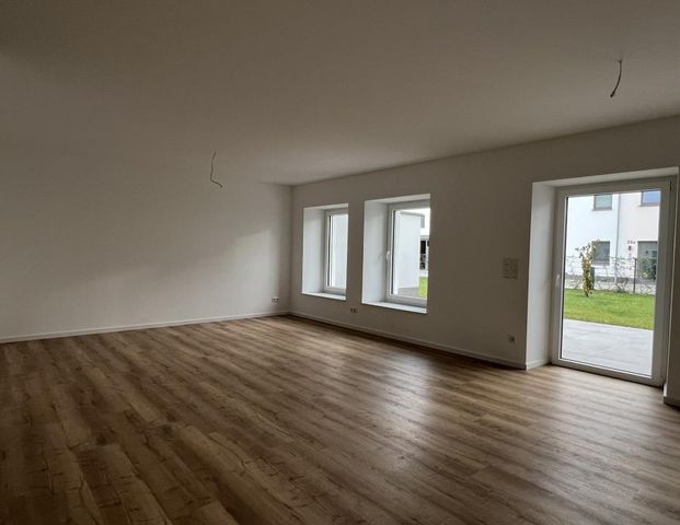 3-ZKB-Mietwohnung mit Terrasse und Garten nahe Obersee! - Foto 1