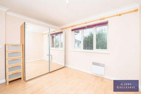Hume Way, Ruislip, HA4 - Photo 5