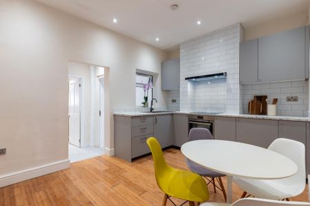 2 bedroom terraced house to rent - Photo 2