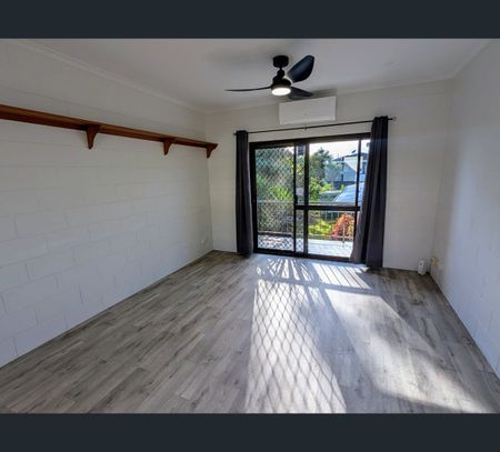 9/94 Birch Street, Manunda, Qld 4870 - Photo 3