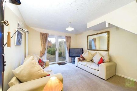 Othello Grove, Warfield, Bracknell, Berkshire, RG42 - Photo 4