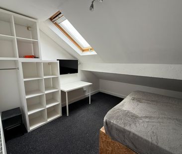 1 bedroom room to rent Langton Road, Wavertree, L15 - Photo 1