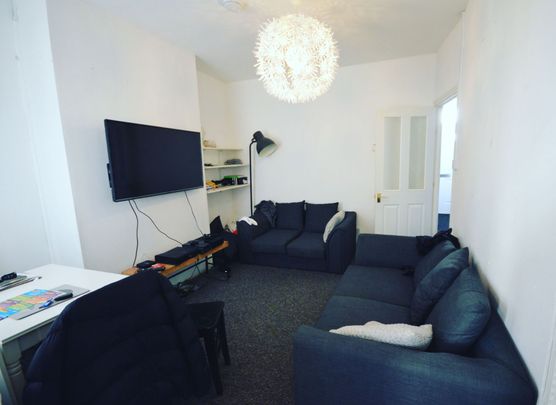 3 bedroom house - Photo 1