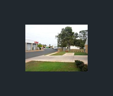 37 St Francis Drive, Moranbah, Qld 4744 - Photo 3