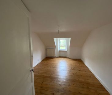 Location Maison 4 pièces 101m² - Photo 2