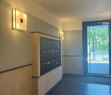 Großzügige 3-Zimmer-Wohnung mit sonniger Terrasse - Foto 1