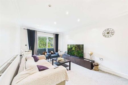 London Road, Binfield, Bracknell, Berkshire, RG42 - Photo 4