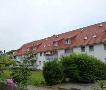 Gemütliche Dachgeschosswohnung zur Miete in Geesthacht- Wentzel-Dr. - Photo 1