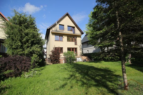 Duży dom wolnostojący 4 sypialnie (436198) - Photo 1