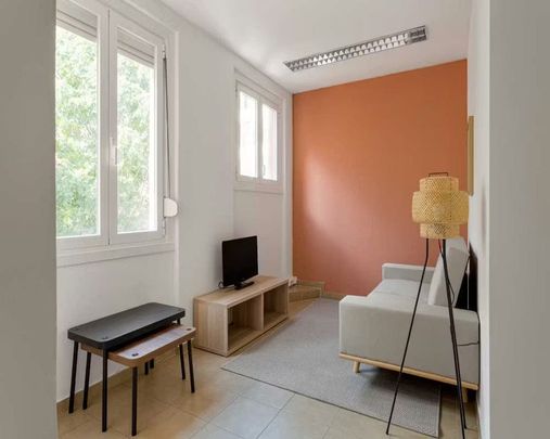 Rua do Conde de Redondo, Lisbon, Lisbon 1150-108 - Photo 1