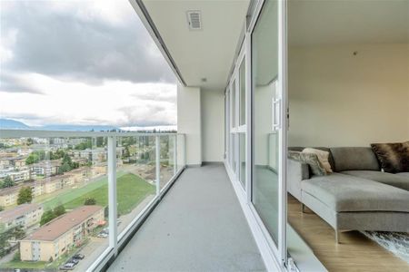 657 Whiting Way #19XX, Coquitlam, BC V3J0J6 - Photo 5