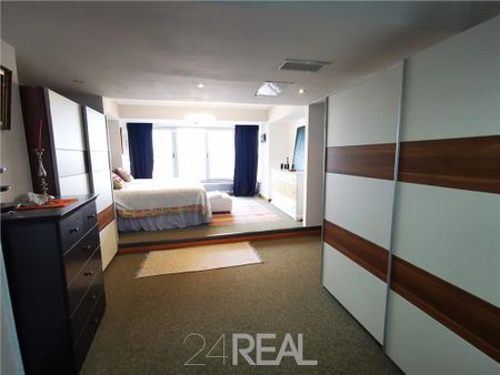 Inchiriere apartament si terasa, in strada Toamnei - Photo 3