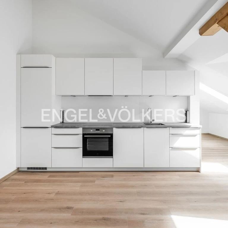 Pronájem bytu 3+kk 91 m2 - Photo 1
