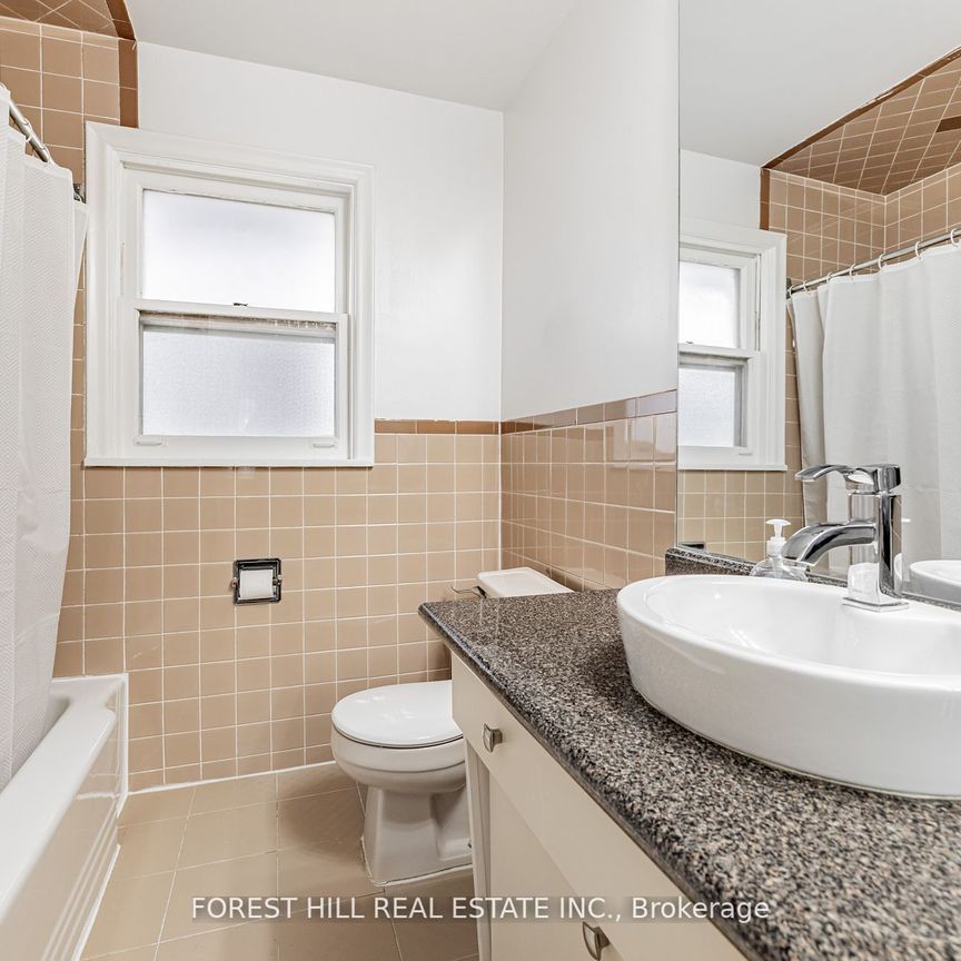 For Lease - 11 Greenbriar Road Unit# MAIN, Toronto, Ontario - Photo 1