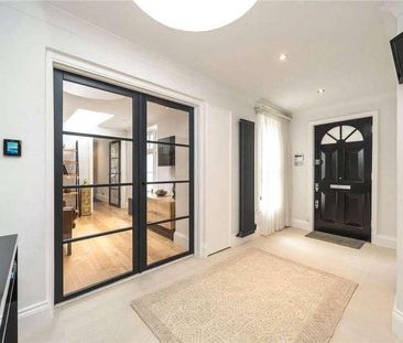 Forge Lodge, Oakwood Lane, Kensington, London, W14 - Photo 3