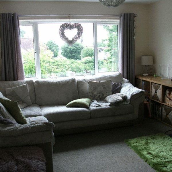 2 bedroom maisonette to rent - Photo 1