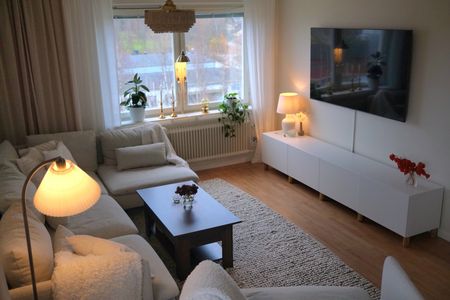 Gösta Berlings väg, Karlskoga - Photo 2