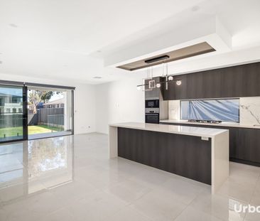 Incredible Near New Family Home in Heart of Bradbury - Photo 3