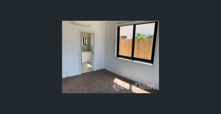 Spacious 4 Bedroom Townhouse in Doncaster East - Photo 5