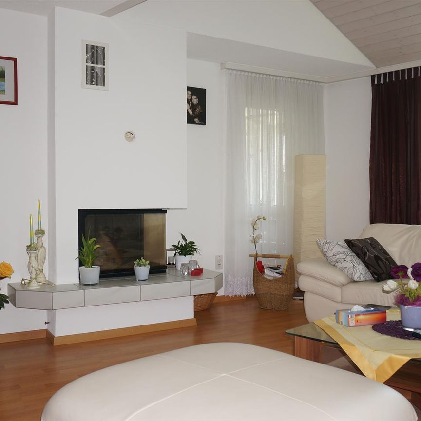 Grosszügige und helle Wohnung an ruhiger Lage - Photo 1
