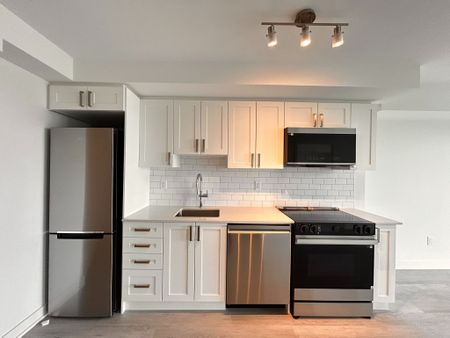 For Lease - 1010 Sandy Beach Road Unit# 1307, Pickering, Ontario - Photo 5