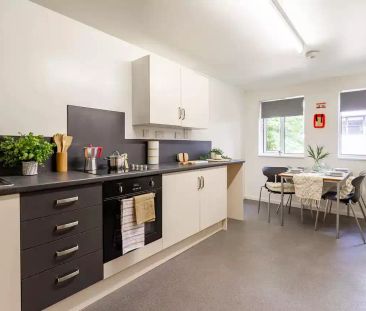 Standard Ensuite - Photo 4