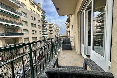 À LOUER – MARSEILLE 6ème – VAUBAN - Photo 2