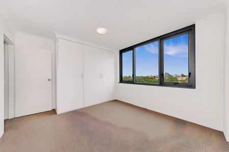 2Bedrooms, 1Bathrooms - Photo 3