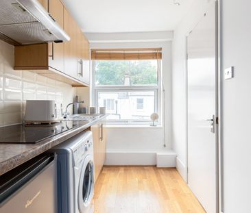 1 Bed Flat, Leinster Gardens, W2 - Photo 5