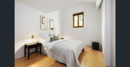 Funky Warehouse Conversion by the Bay! - Photo 3