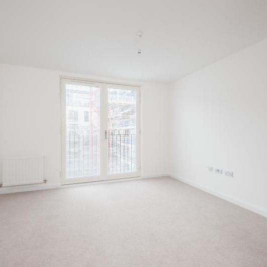 Leopold House, Bath, Somerset, BA2 - Photo 1