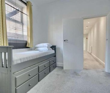 Nightingale Road, Southsea, PO5 - Photo 6