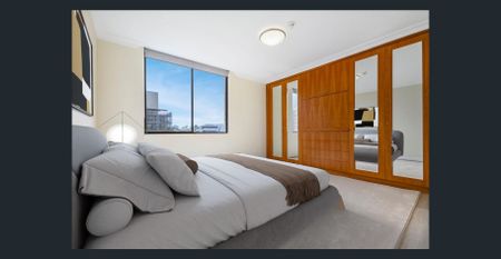 Oversized Three Bedroom Apartment in the Heart of Bondi Junction! - Photo 4