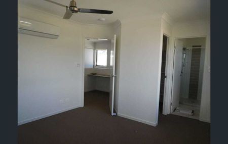 121 O'Reilly Drive, Coomera – Family Living in a Prime Location ✨ - Photo 5