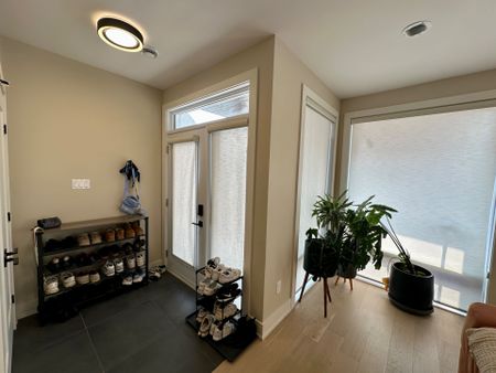 For Lease - 25 O'MEARA Street Unit# A, West Centre Town, Ontario - Photo 2