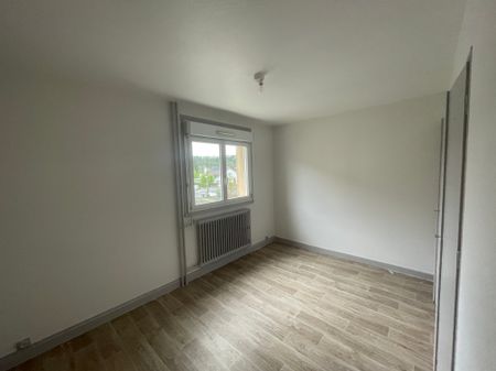 Location - Appartement T5 - 88 m² - Valentigney - Photo 2