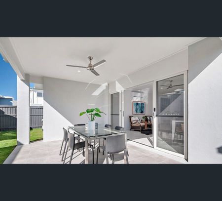 28 Lukin Terrace, Baringa, Qld 4551 - Photo 4