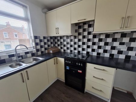 Wrightson Avenue, Doncaster, Warmsworth - Photo 4