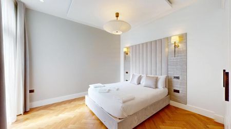 4 bedroom flat to rent - Photo 4