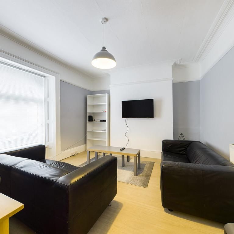 5 bedroom house share to rent - Photo 1