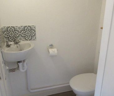 1 bedroom terraced house to rent - Photo 4