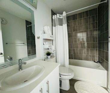 For Lease - 47 Red Maple Lane, Barrie, Ontario - Photo 3