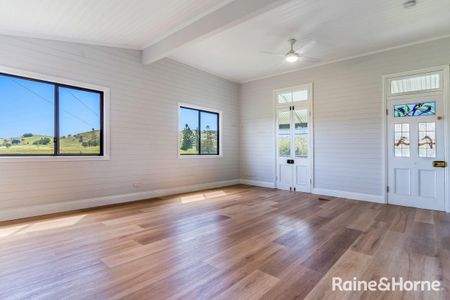 Charming Two-Bedroom Home in Peaceful Rural Setting Close to Town - Photo 2