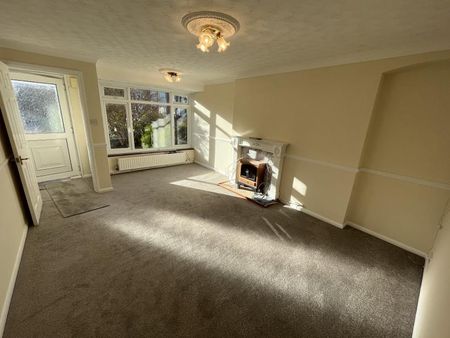 3 bedroom terraced house to rent - Photo 2