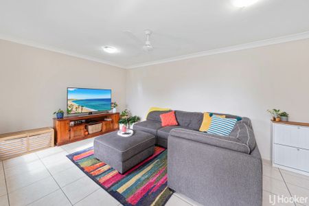 Modern Family Home! - Photo 2