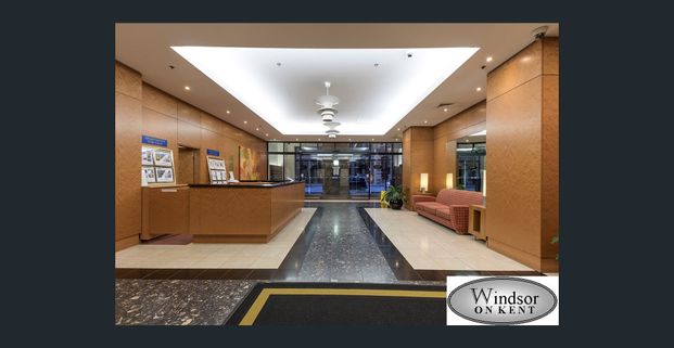 Newly Renovated Fully Furnished Large 1 Bedroom Apartment in Sydney CBD - Photo 1