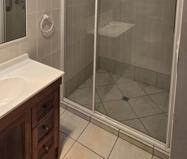 BEAUTIFUL FAMILY HOME IN YUNGABURRA - Photo 6